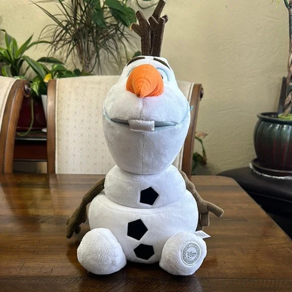 Disney Olaf Plush Toy - Picture 2 of 10